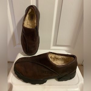 Ugg slip on shoes